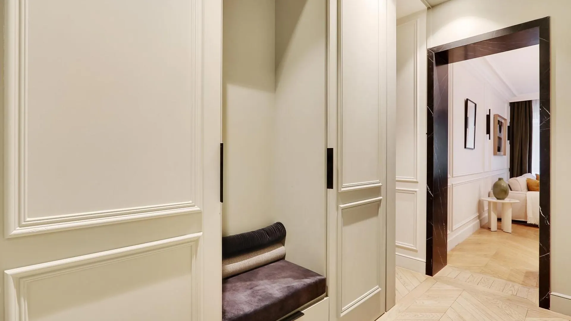 Thelander - Champs Elysees Serviced Apartments Paris